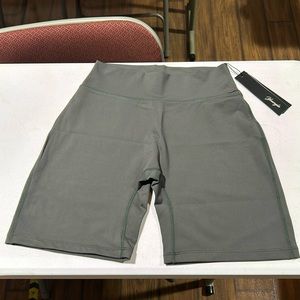 W112 EFFORTLESS BIKER SHORTS size XL